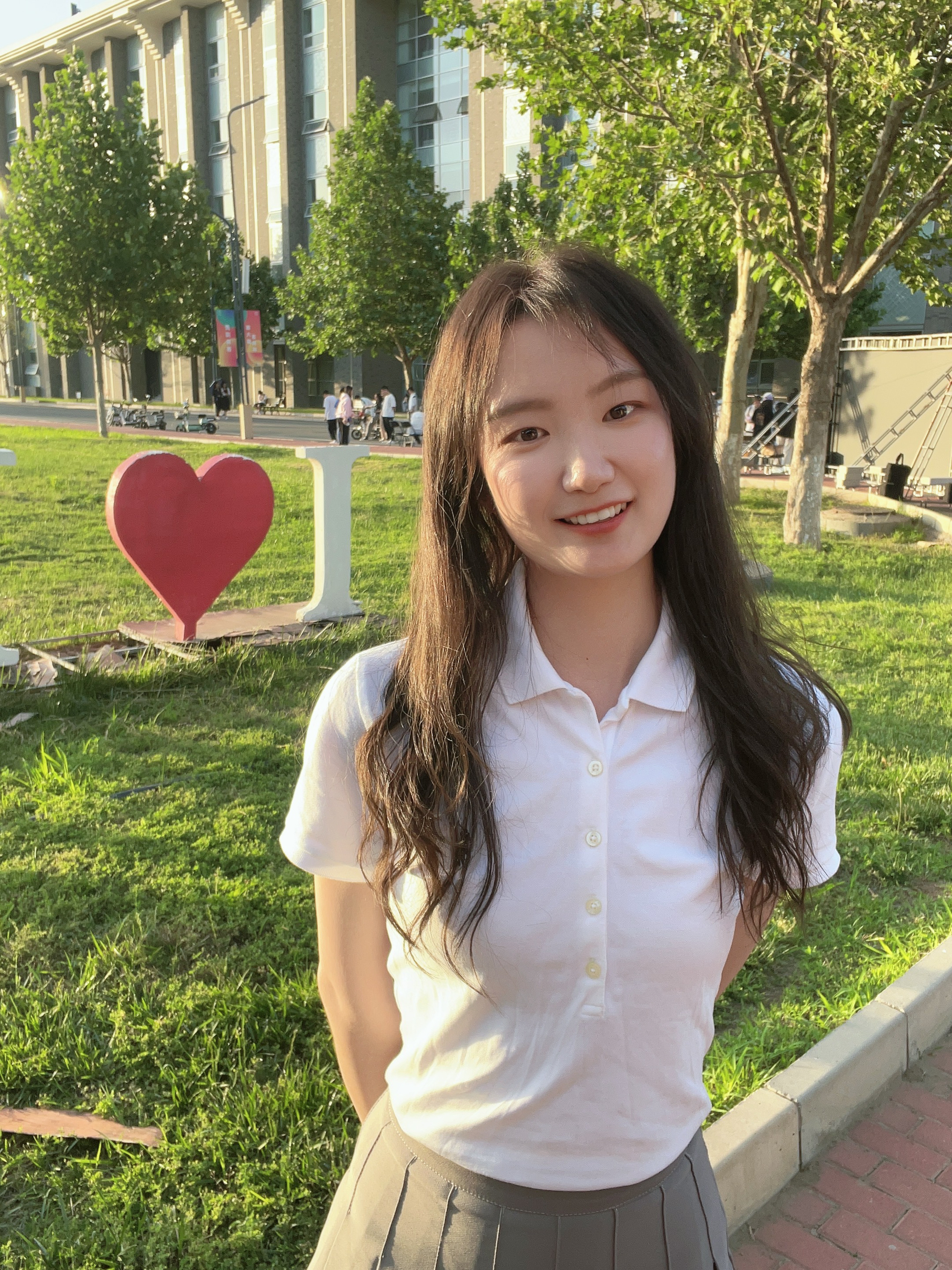 03 生活照-万象城awcsport官网_博士国奖_20220941095_李亚兰_生活照.jpg